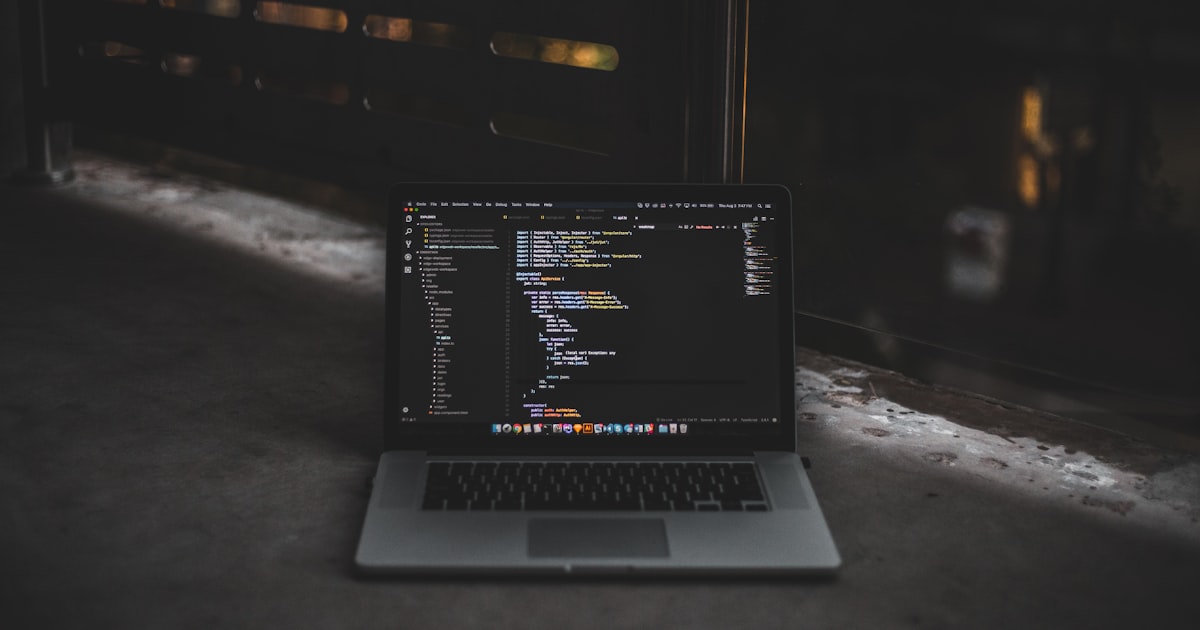 GraphQL Trusted Documents: Stop Letting Strangers Write Your Queries thumbnail